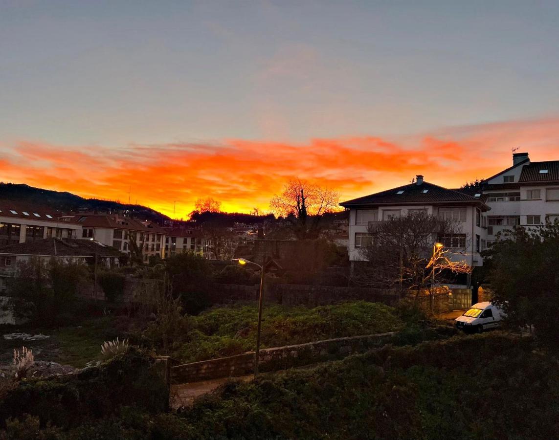 Holibai, Amodino, Agradable Y Hogareno Apto Con Parking, Baiona Extérieur photo